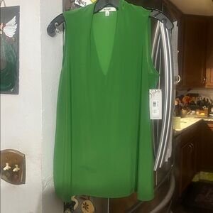 NWT Sympli Deep V Trapeze $138 Tank Sleeveless Kelly Green